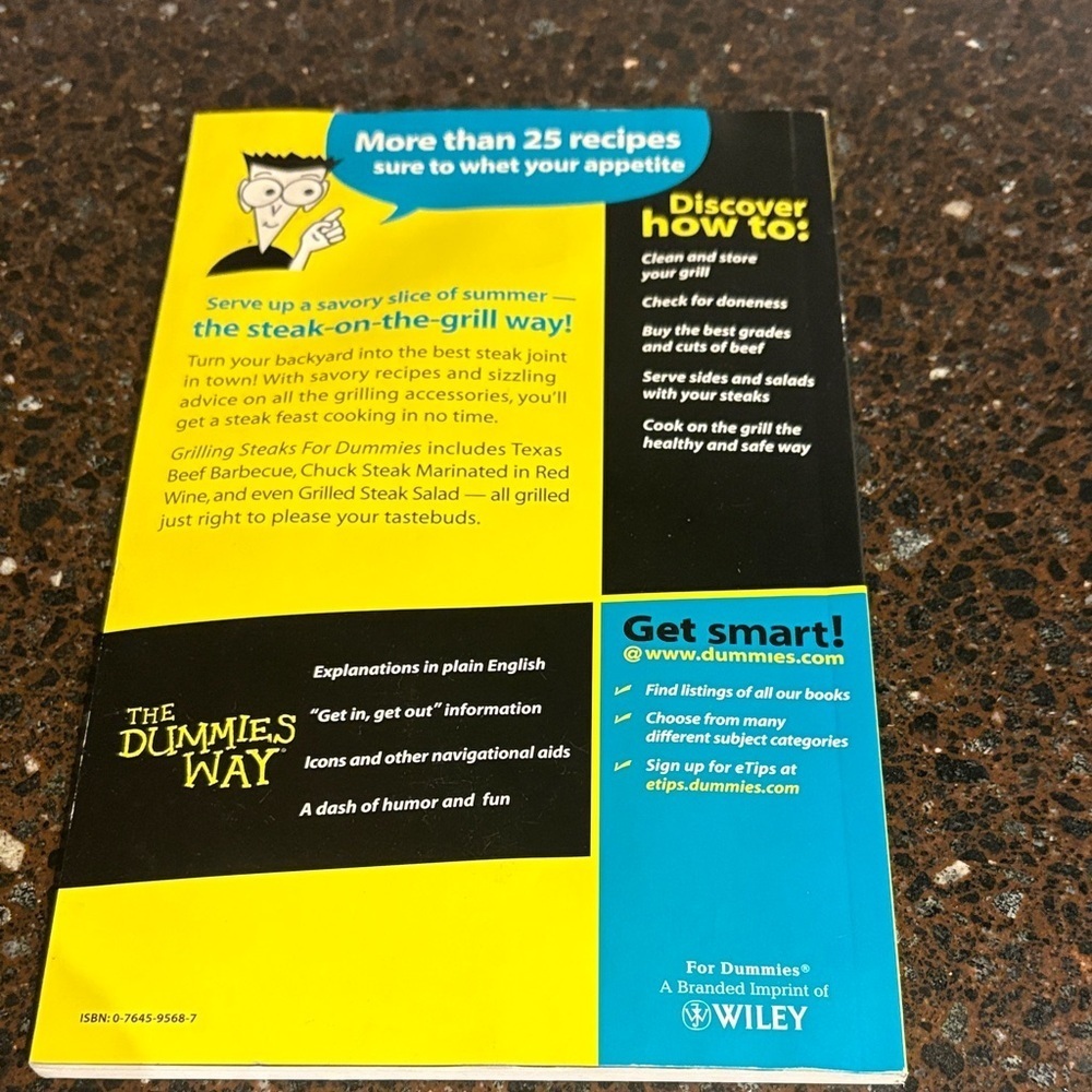 4/$20 Grilling Steaks for Dummies Book - Picture 2 of 6